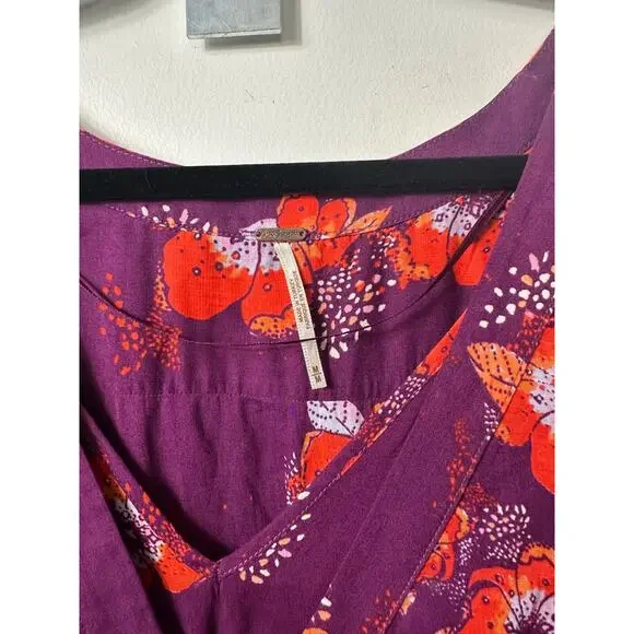 Free People SZ M Tuscan Dreams Tunic Floral Printed Blouse Plum Purple Boho C11 - Picture 3 of 8